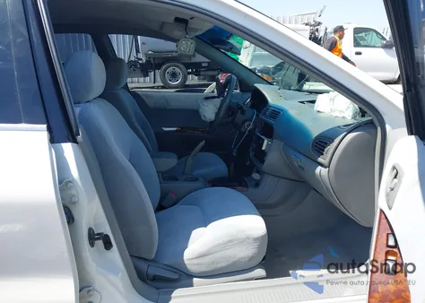 2000 Mitsubishi Galant Es z USA, uszkodzony, nr VIN 4A3AA46G5YE053110